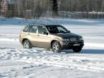 BMW X5 4.4i 2003 года